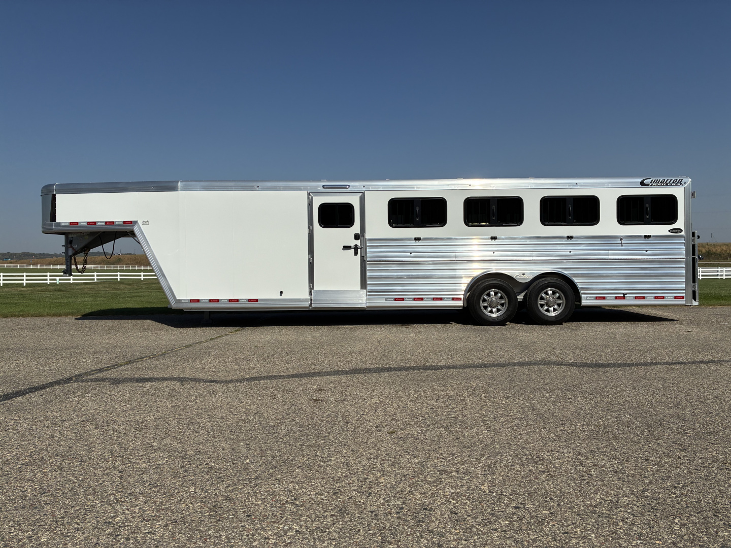New 2026 Cimarron Trailers 10 Pen Showstar LX Stock / Stock Combo Trailer