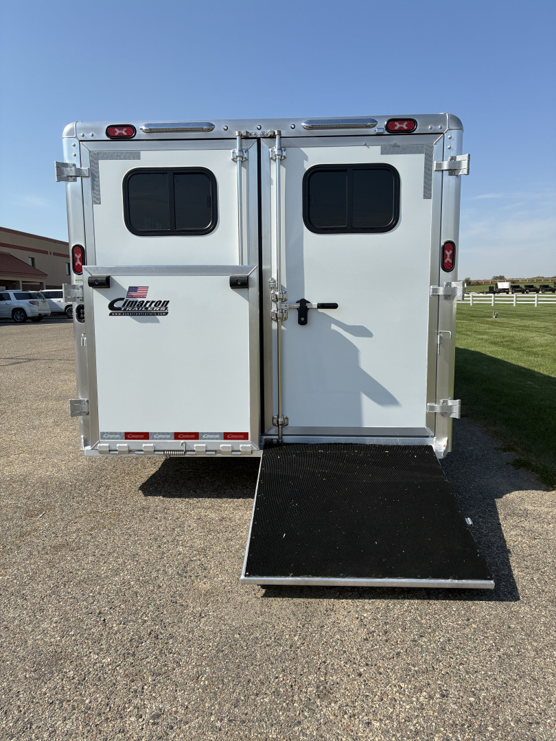 New 2026 Cimarron Trailers 10 Pen Showstar LX Stock / Stock Combo Trailer