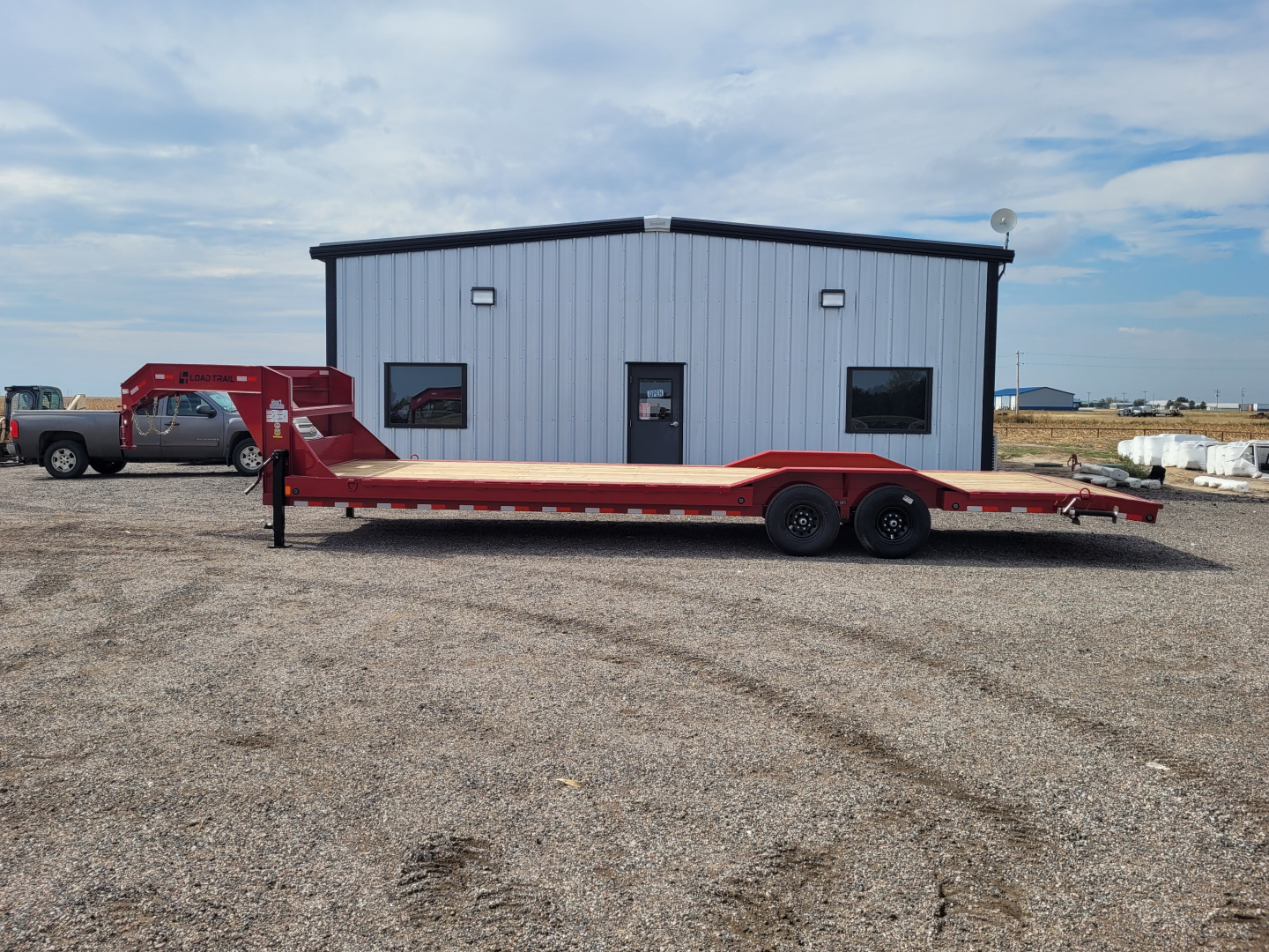New 2026 Load Trail 102"x30' Gooseneck Carhauler Trailer