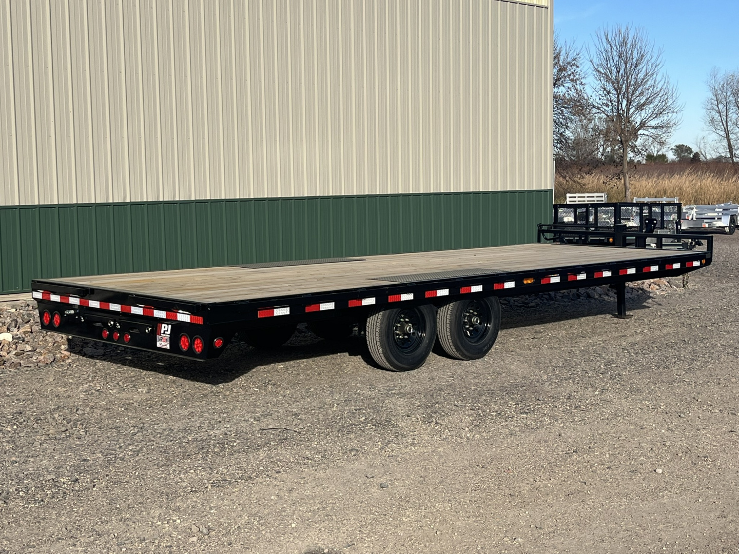 New 2026 24' - 14k PJ 8" I-beam Deckover Trailer