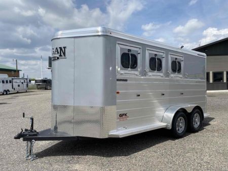New 2027 Logan Bullseye 3 Horse Bumper Pull