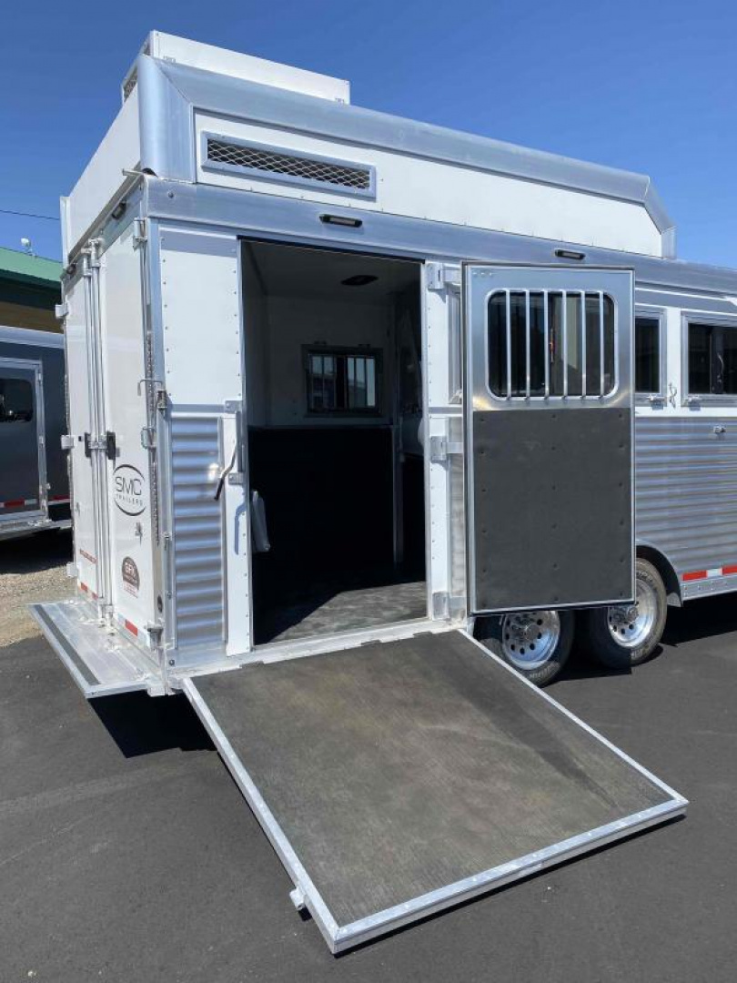 2023 SMC Laramie photo 7