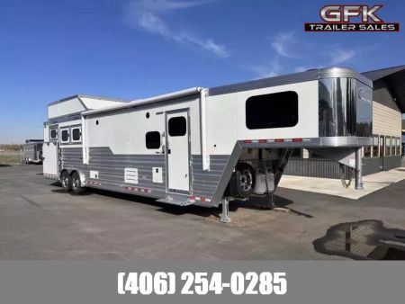 New 2025 Cimarron 3 Horse Side Load with 14'9  Living Quarter by Outlaw Conversions