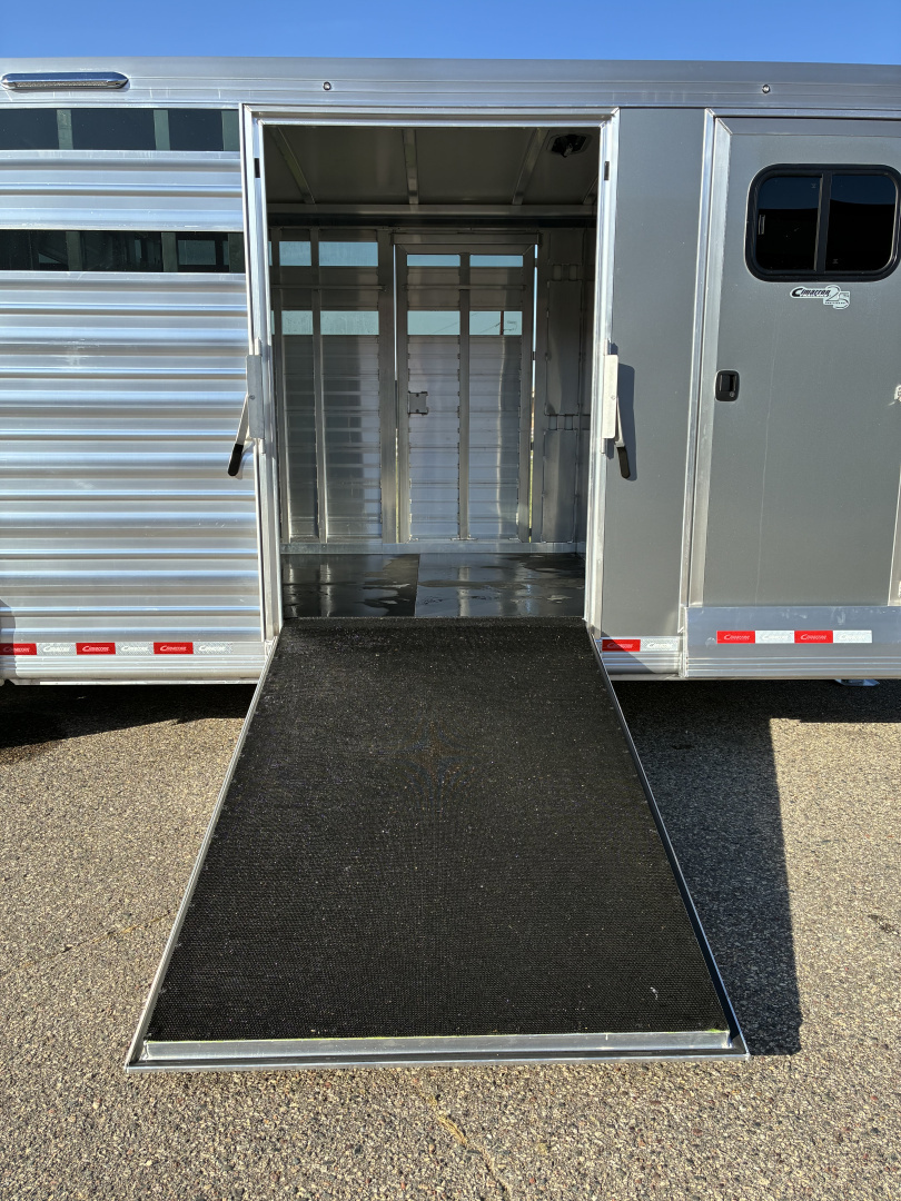New 2026 Cimarron Trailers 8' x 24' Lonestar Stock / Stock Combo Trailer