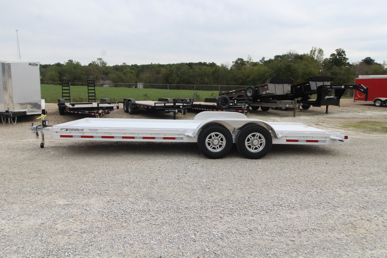 2026 Featherlite 3110-0022