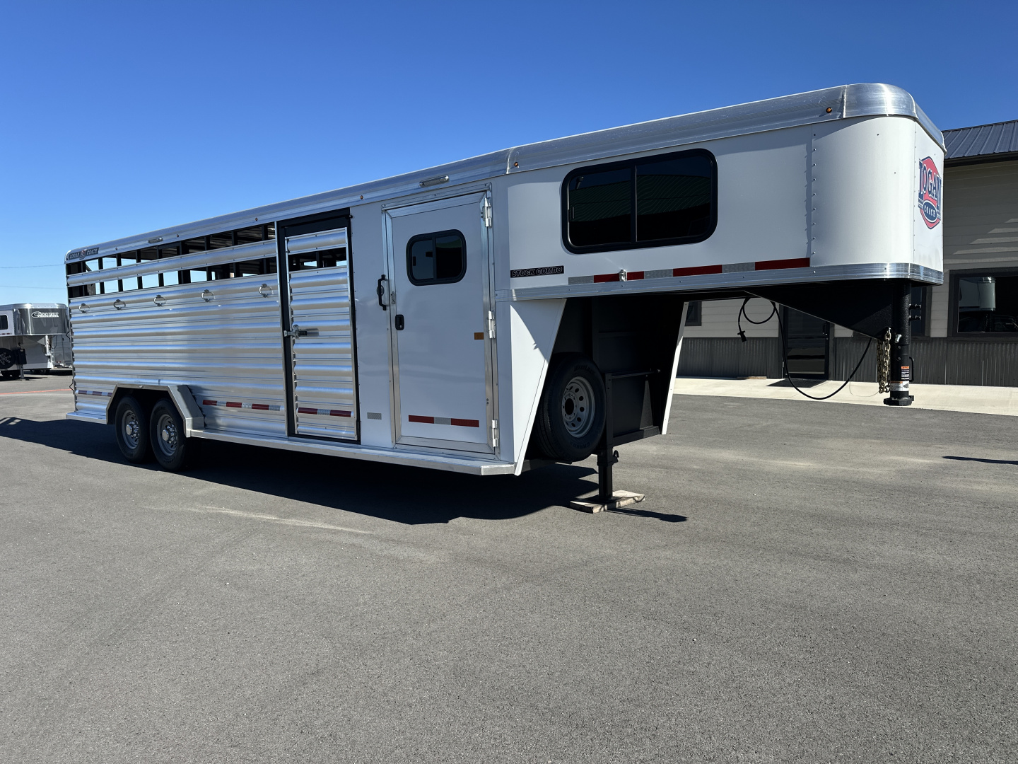 New 2026 Logan Coach 24' Stock Combo Trailer