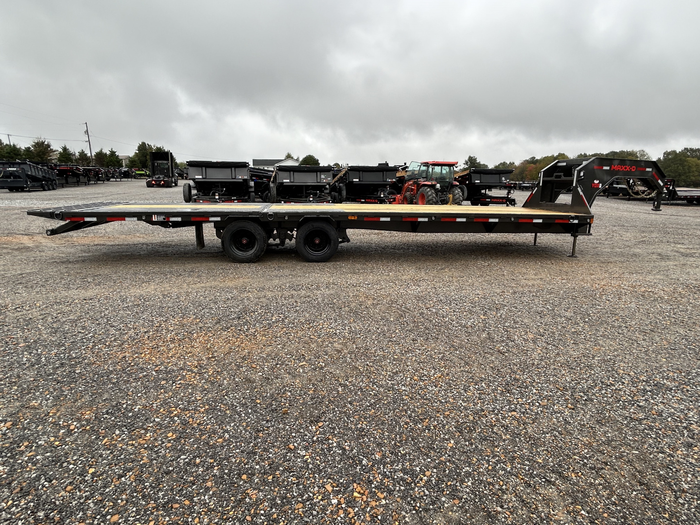 New 2026 MAXXD Gooseneck Trailer | 32' x 102' 30K GVWR