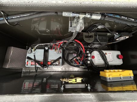 New 2026 MAXXD Gooseneck Trailer | 32' x 102' 30K GVWR