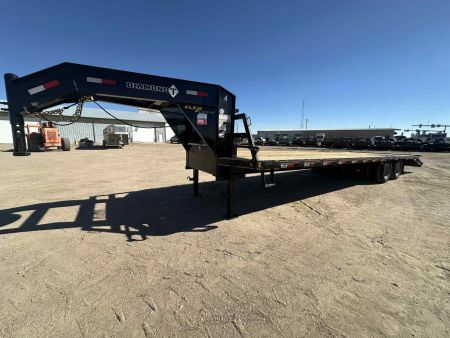 Used 2025 Diamond T 32' Flatdeck Trailer Tandem Dual GN