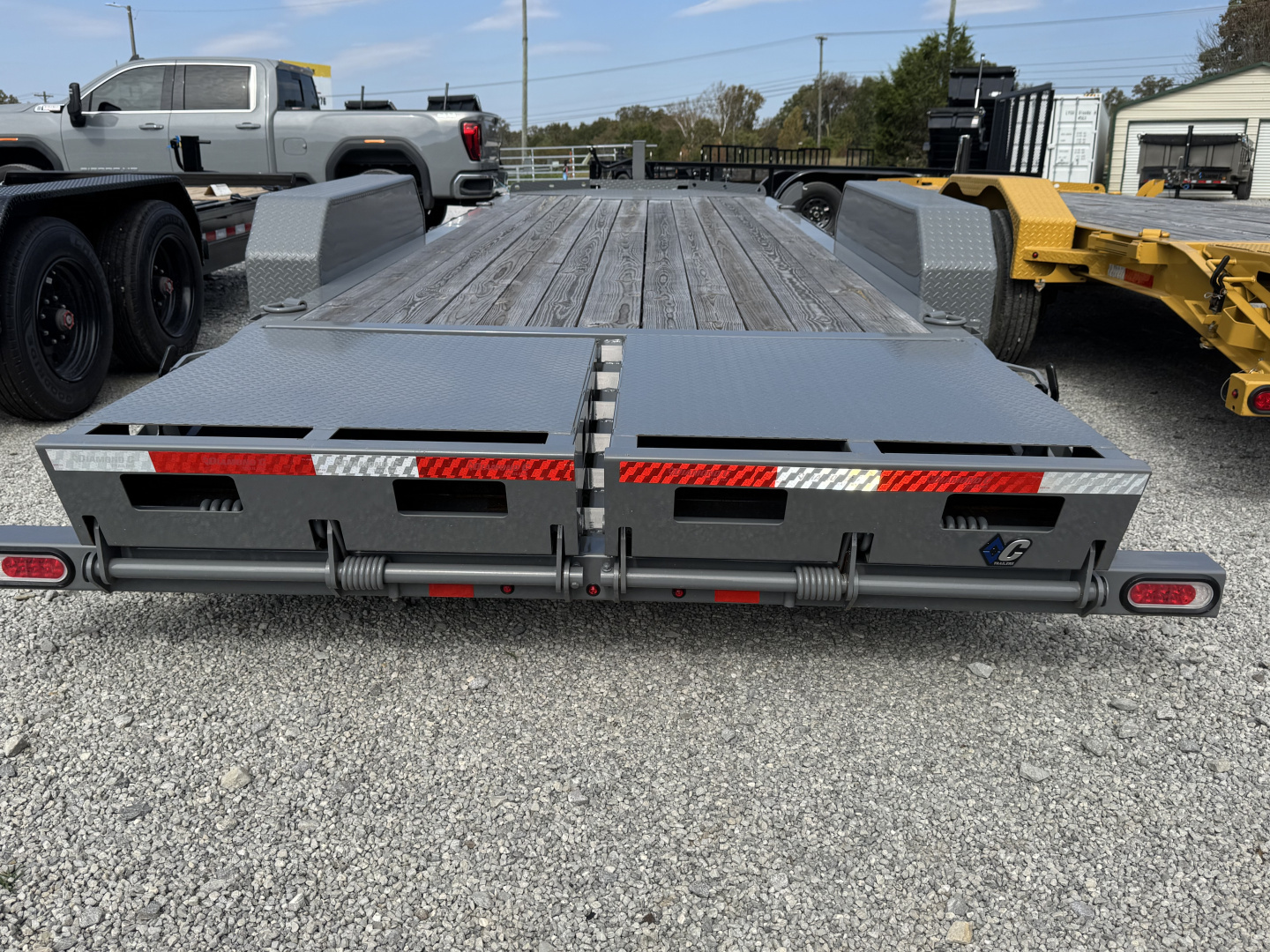 New 2025 Diamond C LPX208 22’ EQUIPMENT TRAILER, WINCH PLATE, MAX RAMPS 18K GVWR