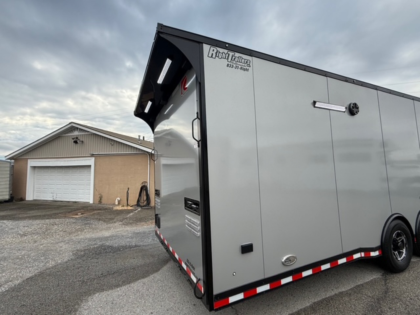 New 2025 RC TRAILERS 8.5X34 RACE TRAILER