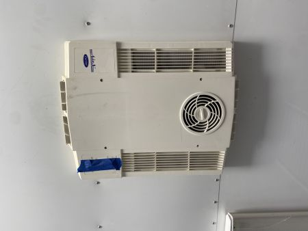 Used 2000 Featherlite Trailer