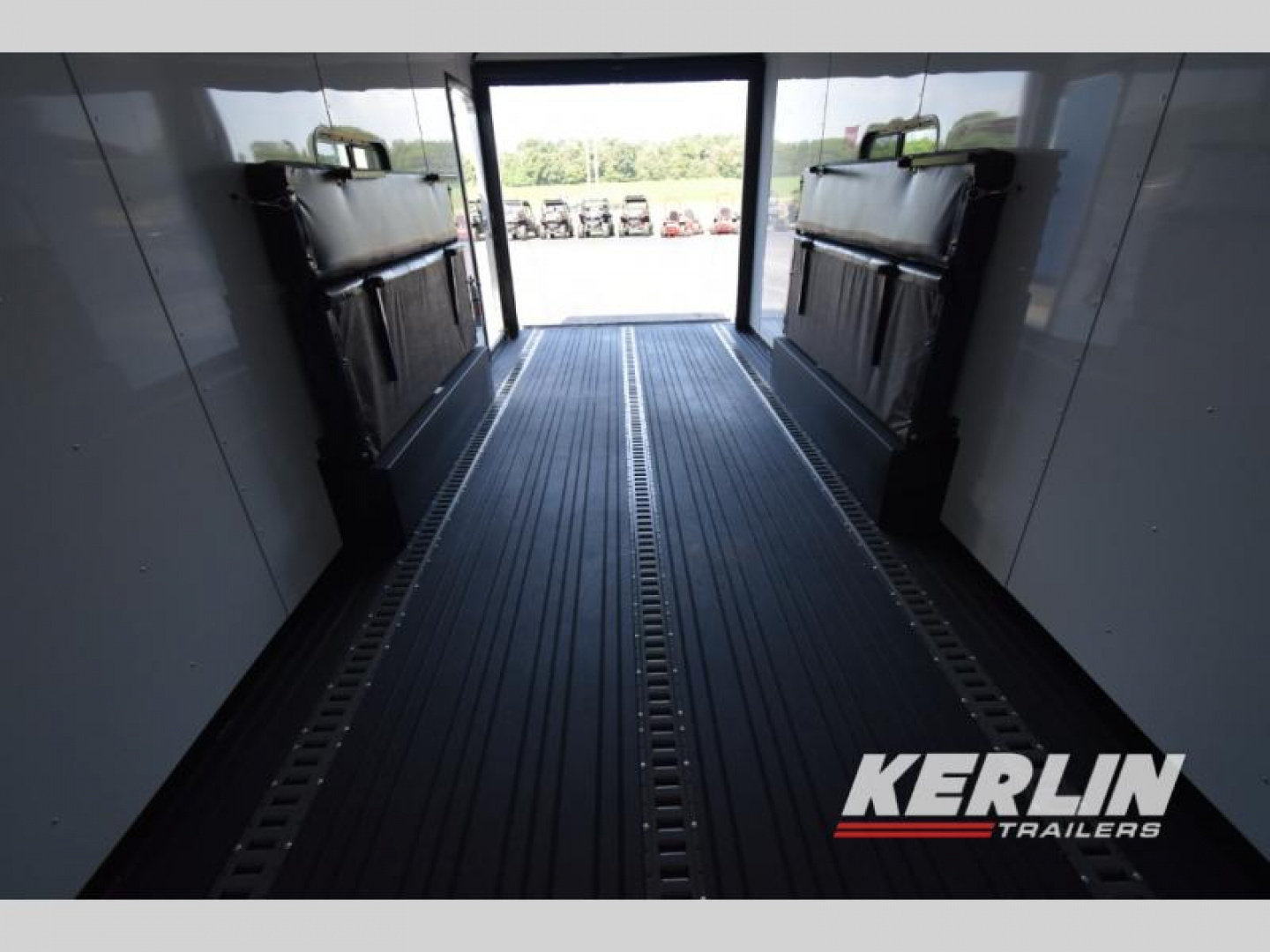 New 2025 Merhow Trailers Sporthauler 8M1442 Toy Hauler