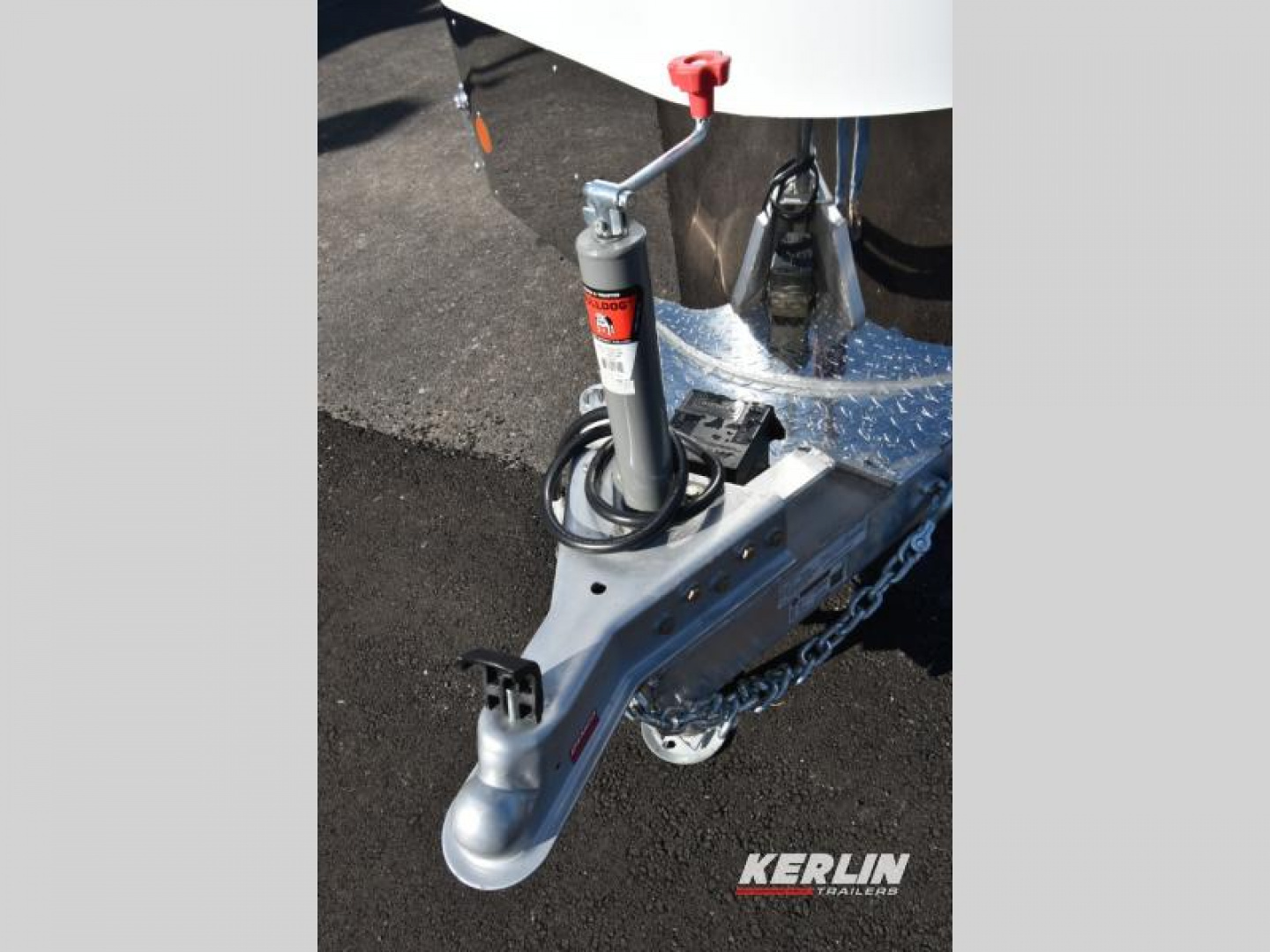 New 2026 Kiefer Manufacturing Kruiser STOCK SLANT LOAD BP Horse Trailer