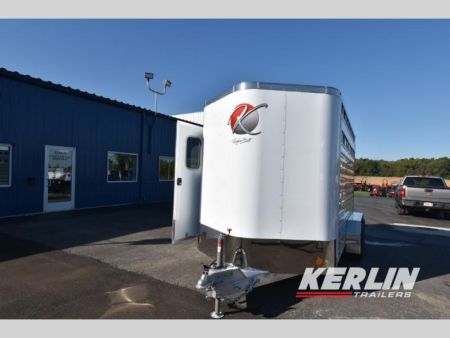 New 2026 Kiefer Manufacturing Kruiser STOCK SLANT LOAD BP Horse Trailer