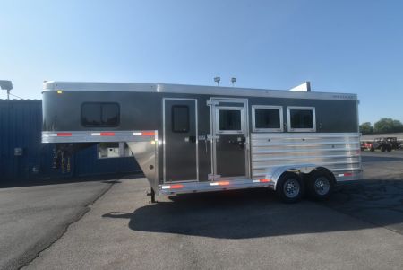 New 2027 Merhow Trailers Bronco 7300 Horse Trailer