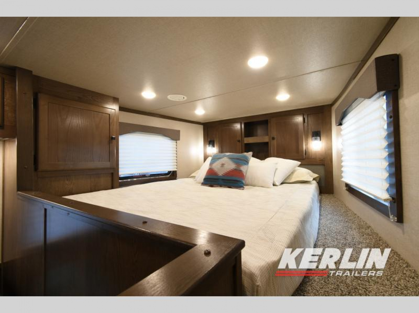 New 2025 Lakota Charger 8149 STK