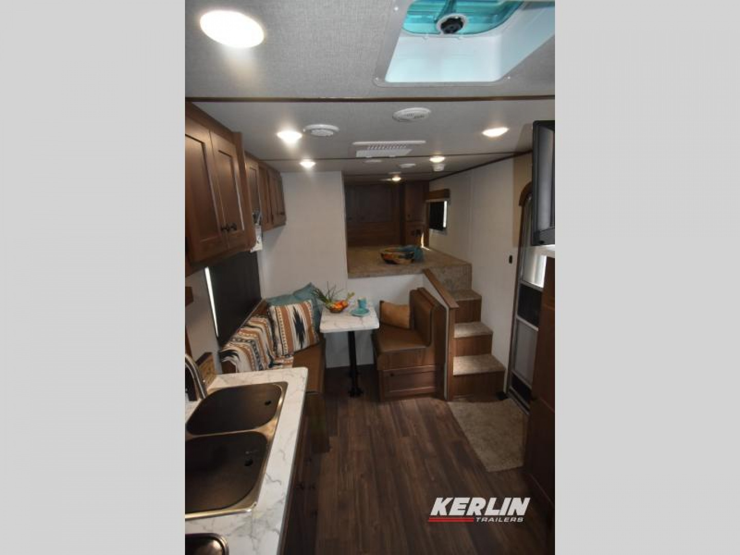 New 2026 Bison Trailers Silverado 8311B Horse Trailer