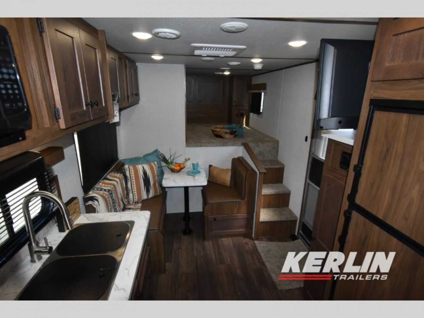 New 2026 Bison Trailers Silverado 8311B Horse Trailer