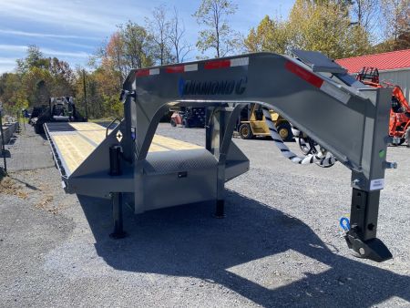 New 2026 Diamond C FMAX212 GOOSENECK TRAILER PACESETTER EDITION LOADED HYDRO DOVE & JACKS DISC BRAKES ALUMINUM OUTER RIMS
