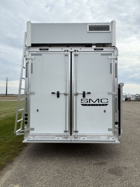 New 2026 SMC Laramie L8514SSRT 5H 14' LQ Horse Trailer