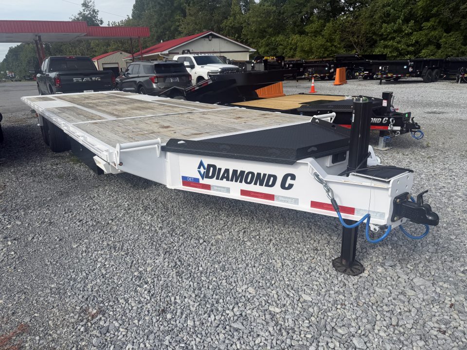 Used (USED) 2026 Diamond C DET210 DECK OVER TILT TRAILER SOLAR CHARGER HYDRO JACK