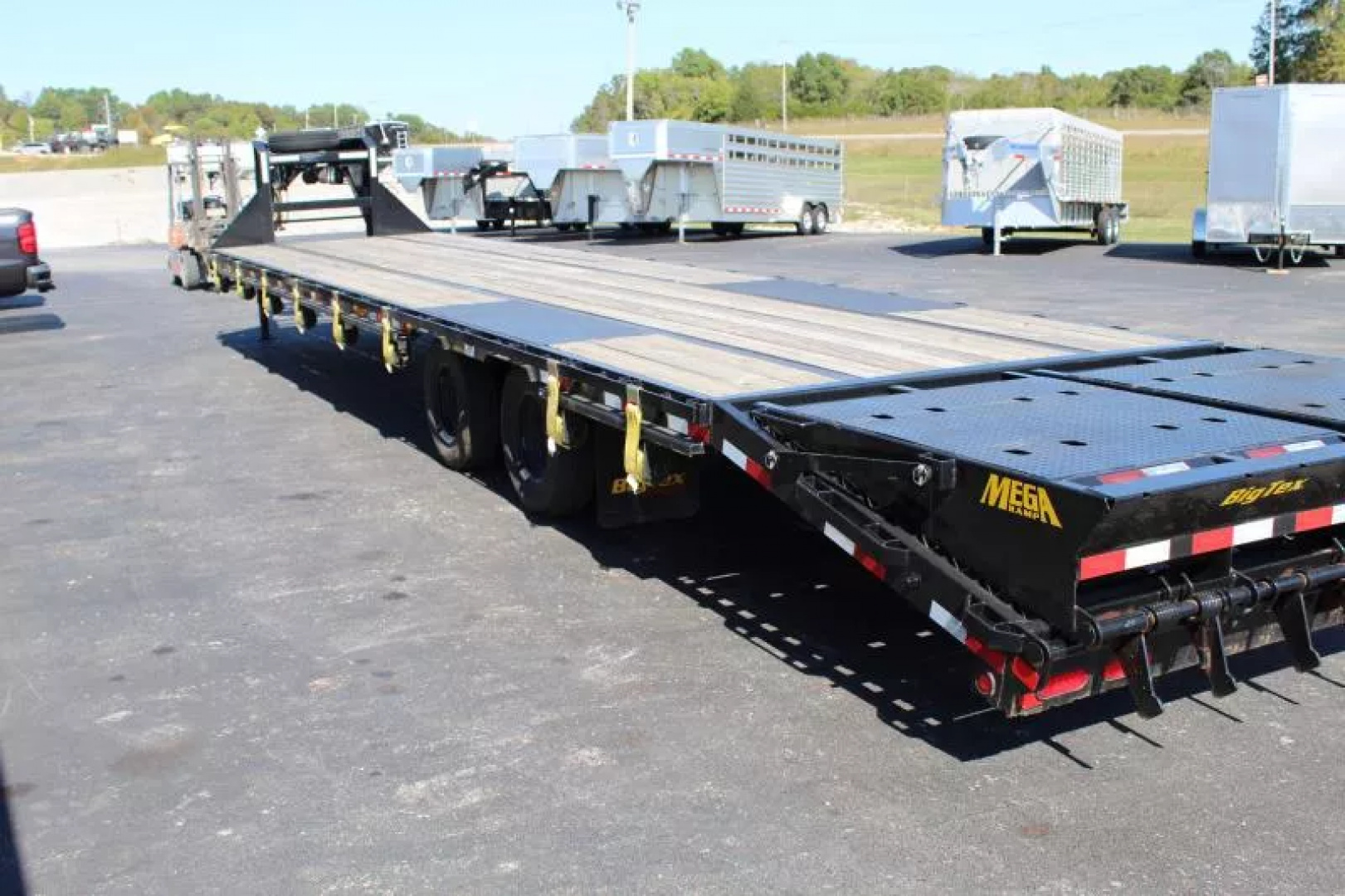 Used 2022 Big Tex Trailers Gooseneck Flat Equipment Trailer
