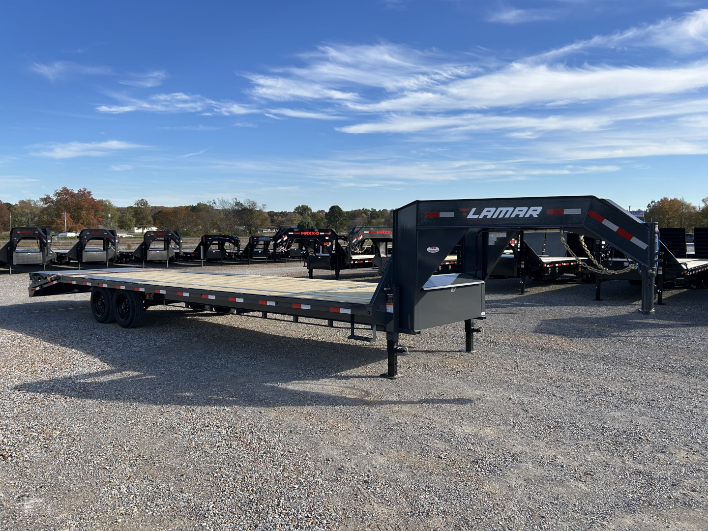 New 2026 Lamar 102" x 30' 16k Gooseneck Flatbed Trailer