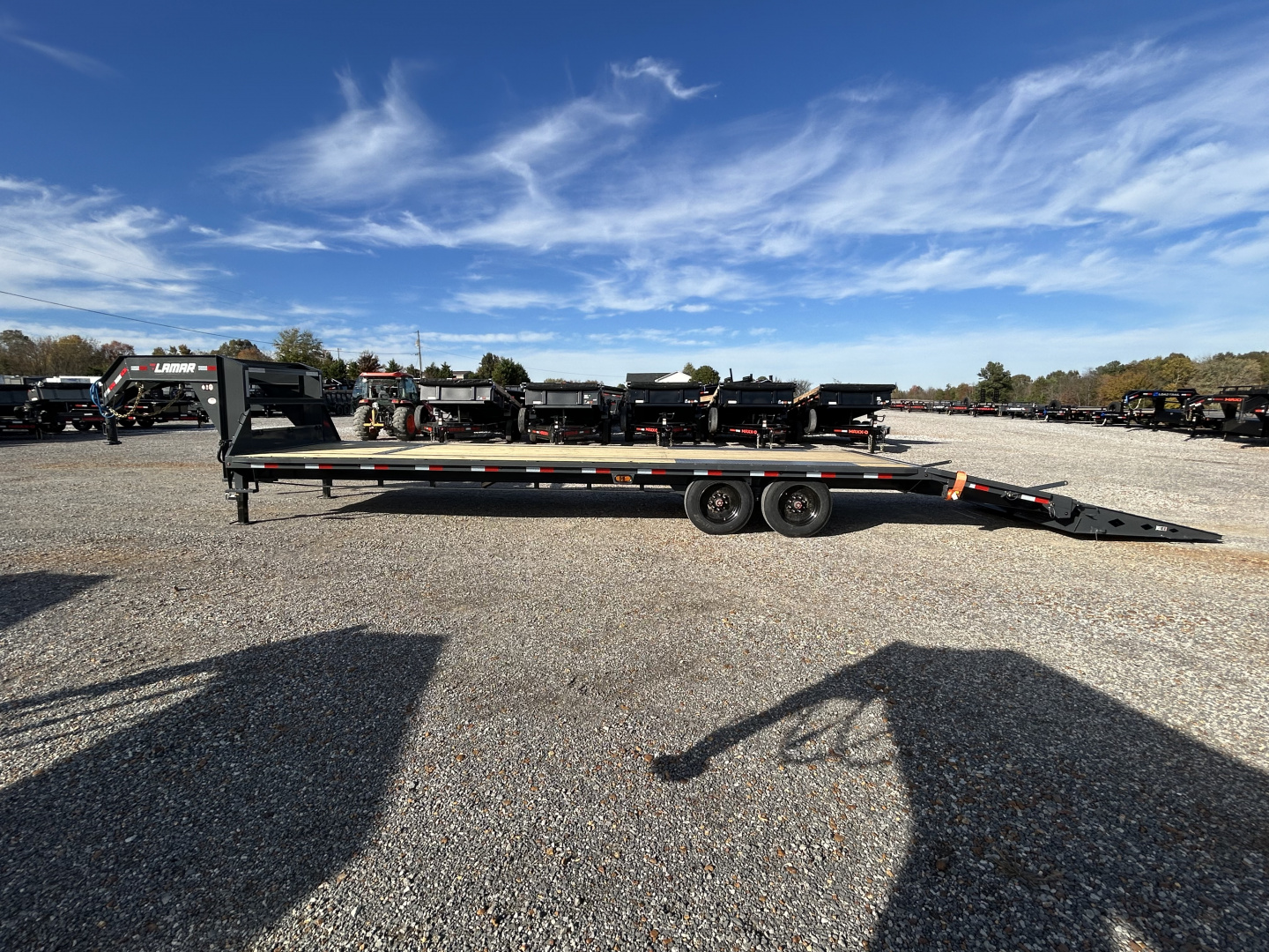 New 2026 Lamar 102" x 30' 16k Gooseneck Flatbed Trailer