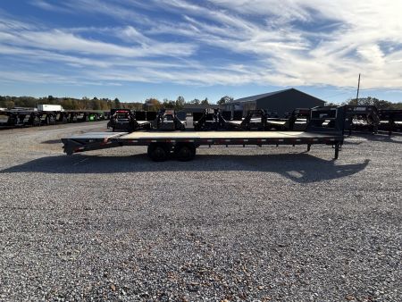 New 2026 Lamar 102" x 30' 16k Gooseneck Flatbed Trailer