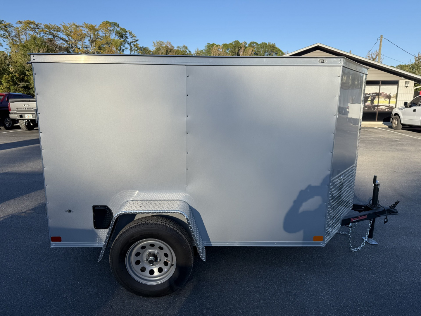 New TX5X8SA TEXAS TRAILERS 5' X 8' CARGO / ENCLOSED TRAILER W/REAR RAMP DOOR