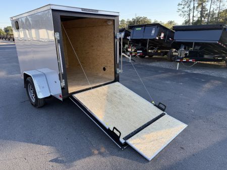 New TX5X8SA TEXAS TRAILERS 5' X 8' CARGO / ENCLOSED TRAILER W/REAR RAMP DOOR