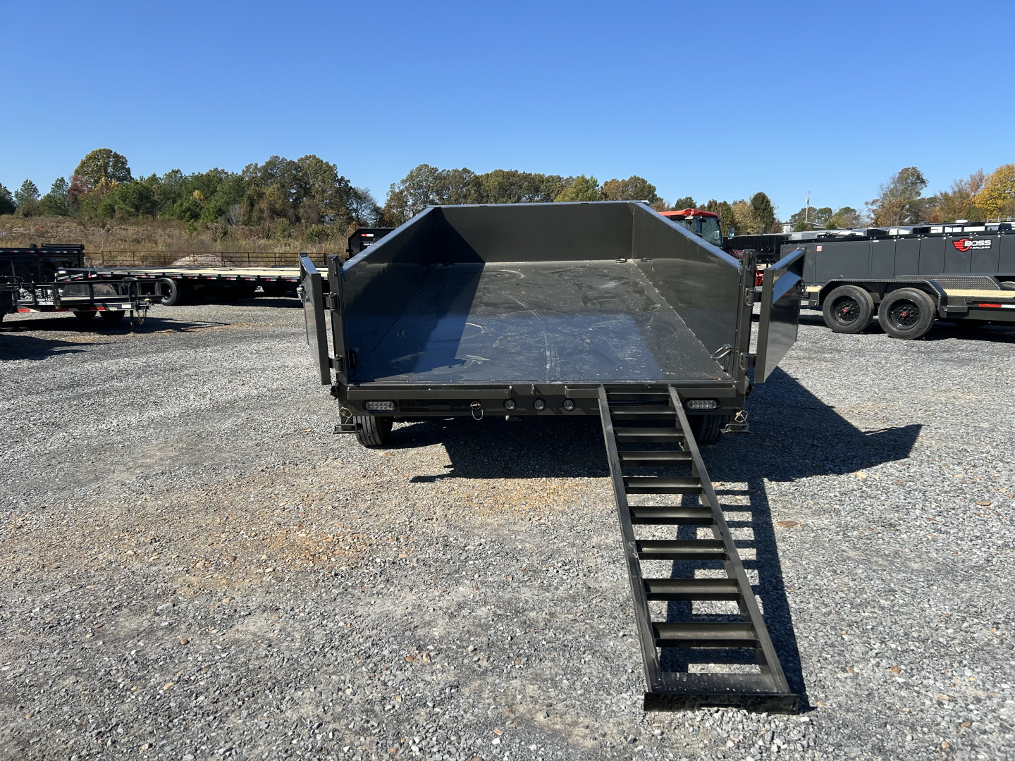 New 2026 MAXXD Dump Trailer | 83" x 14' 17.5K GVWR