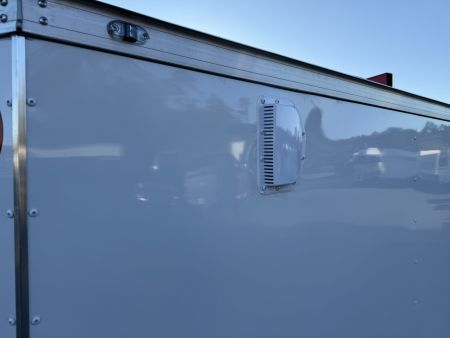 New TX5X8SA TEXAS TRAILERS 5' X 8' CARGO / ENCLOSED TRAILER W/REAR RAMP DOOR & SIDE DOOR