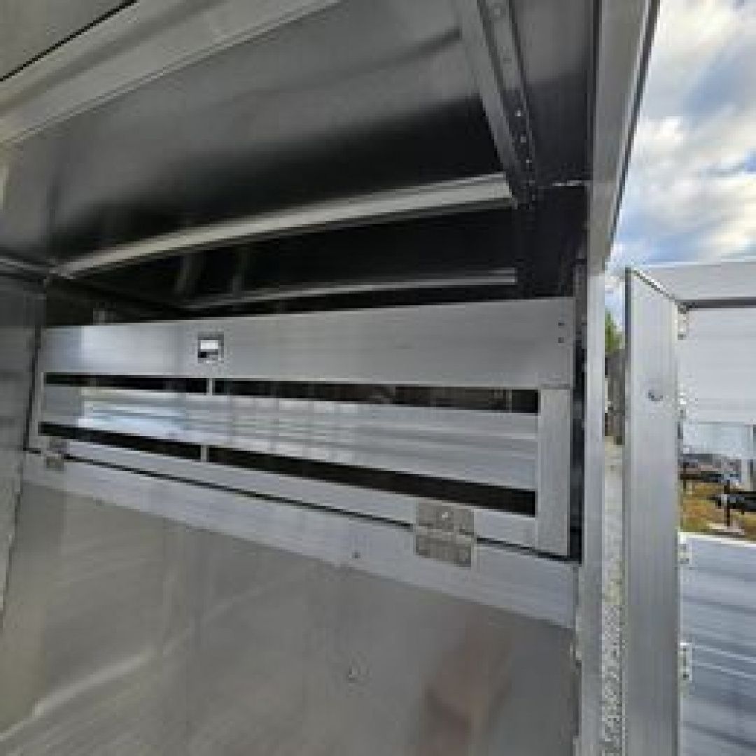 New 2026 Featherlite Trailers GOOSENECK 8127 7X20TA Stock / Stock Combo Trailer