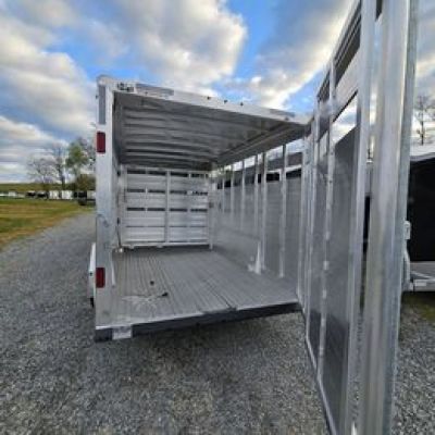 New 2026 Featherlite Trailers GOOSENECK 8127 7X20TA Stock / Stock Combo Trailer
