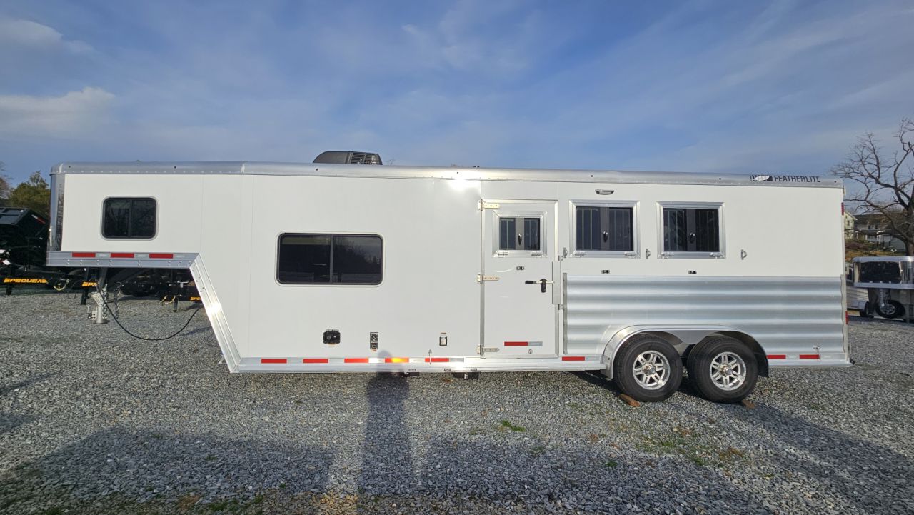 New 2026 Featherlite Trailers GOOSENECK 9807 7'X24'TA Horse Trailer