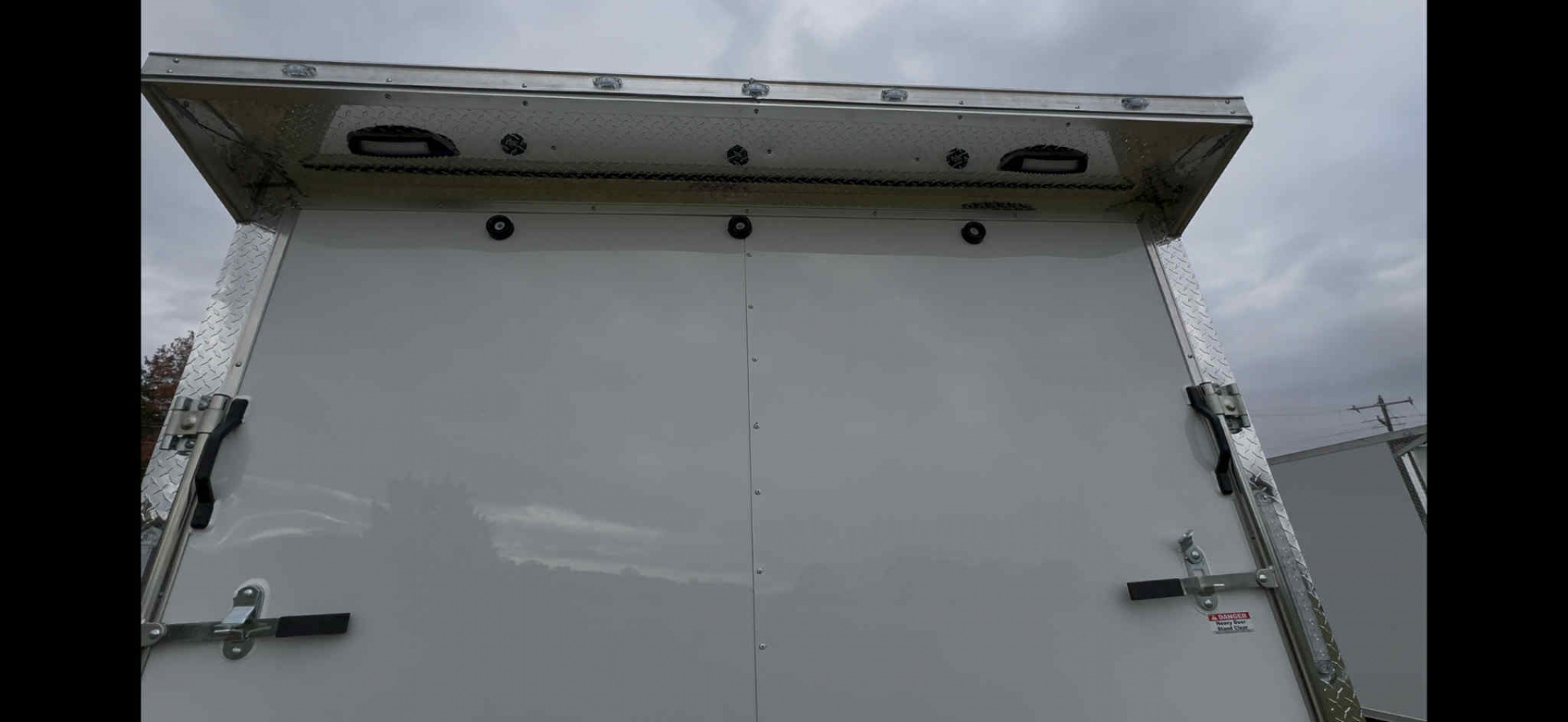 New 2027 Choice Cargo 8x16TA3 Car / Racing Trailer