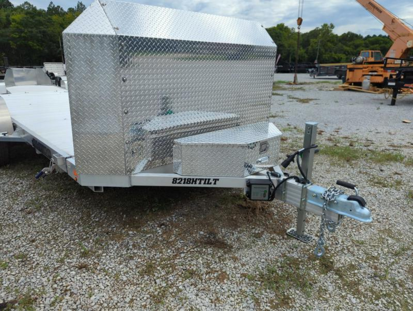 New 2025 Aluma 8218H Car Hauler