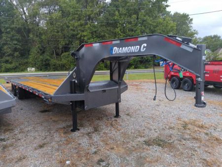 New 2025 Diamond C Trailers FMAX210 HDT PACESETTER EDITION Deckover Trailer