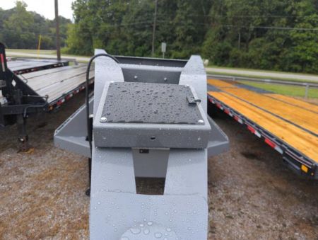 New 2025 Diamond C Trailers FMAX210 HDT Deckover Trailer
