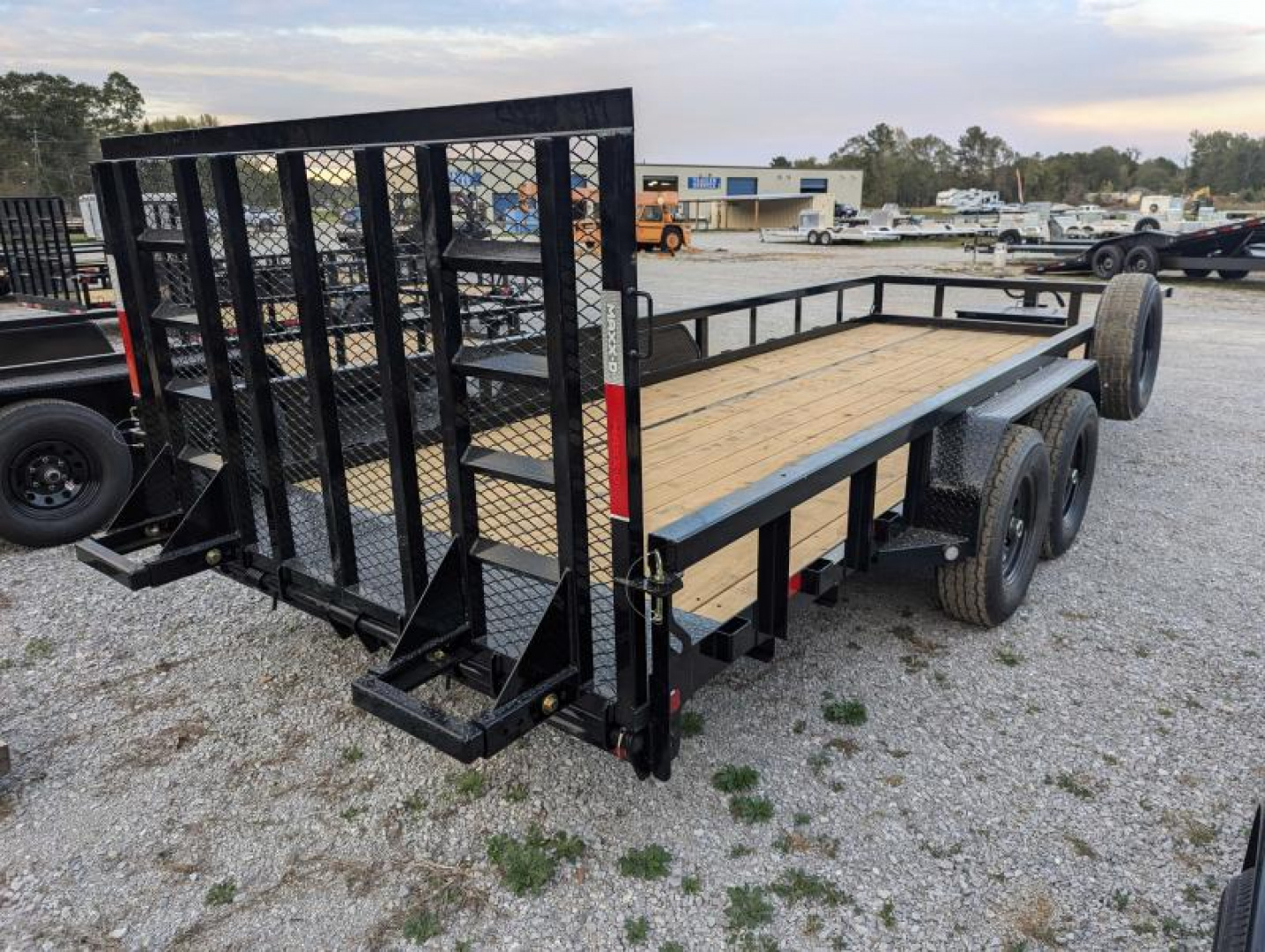 New 2025 MAXX-D U5X 20' Equipment Trailer