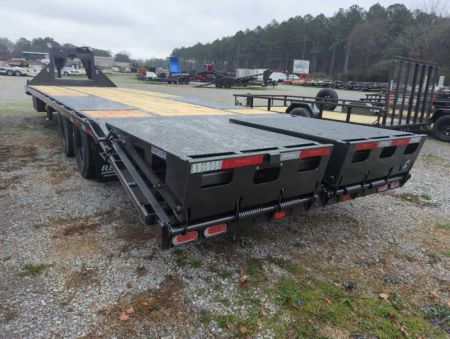 New 2025 Diamond C Trailers FMAX210 MAX RAMPS Deckover Trailer