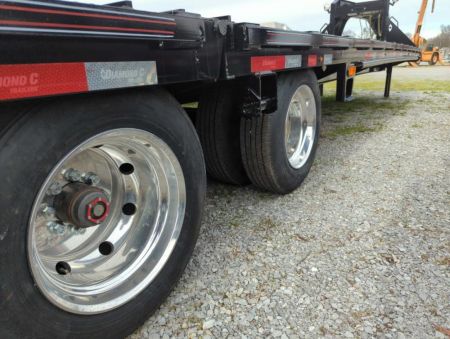 New 2025 Diamond C Trailers FMAX212 HDT PACESETTER EDITION Deckover Trailer