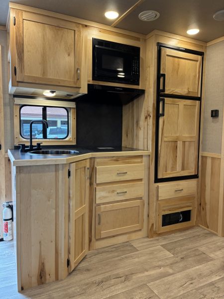 New 2026 Lakota Charger 14' LE 13'LQ Stock/Combo Trailer