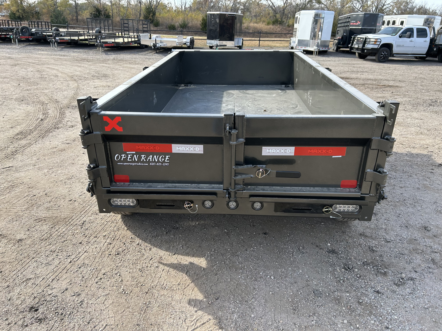 New 2026 MAXX-D D6X Dump Trailer