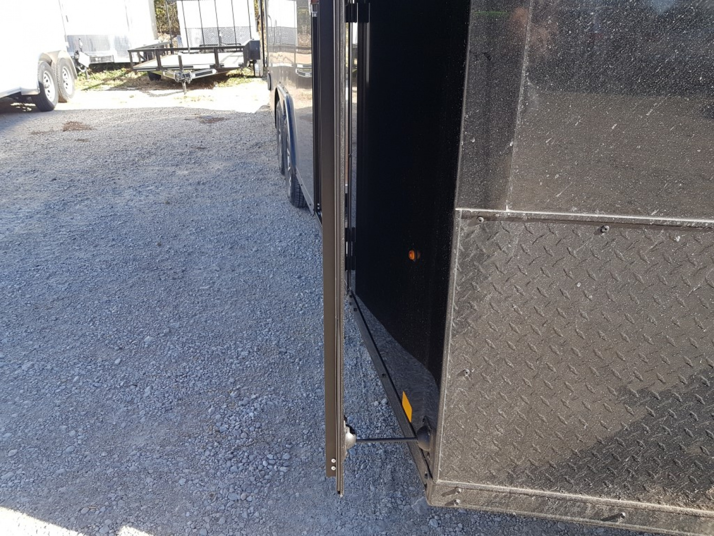 New 2025 Look 8.5 x 20 EX Deluxe 7K Car / Racing Trailer
