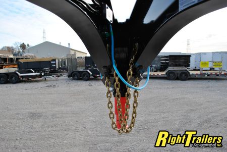 Used 2026 8.5X25 PJ GOOSENECK EQUIPMENT TRAILER