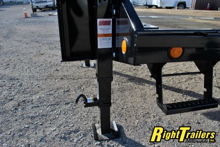 Used 2026 8.5X25 PJ GOOSENECK EQUIPMENT TRAILER