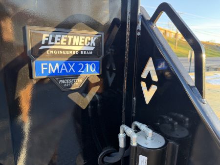 New 2026 Diamond C FMAX210 GOOSENECK TRAILER PACESETTER EDITION HYDRO JACKS & DOVE DISC BRAKES ALUMINUM OUTER RIMS